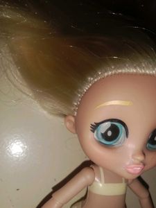 2 Hairdorables Dolls