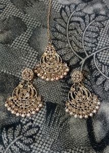 Earings With Teeka