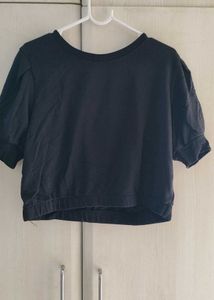 DIVIDED- Stylish- H&M Crop Top!