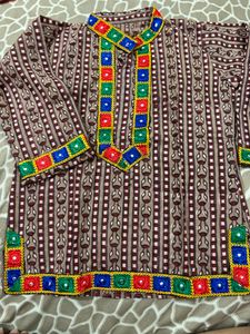 Embroidered  Kurta Pyjama Set Fr 2-3 Year Olds