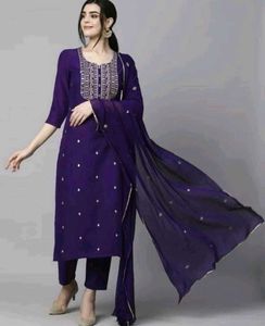 Green Kurta Set And Parpul Kurt