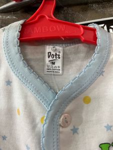 Dots New Born Full Sleeves Set ( Size:-Medium)