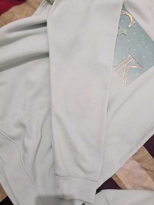 Stylish Light Green Sweatshirt