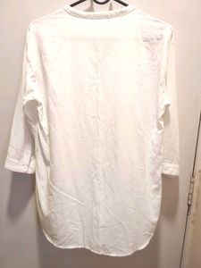 UNIQLO BEAUTIFUL TOP