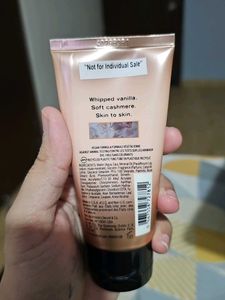 BARE VANILLA body Lotion
