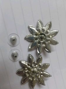 Floral Rhinestone Earrings