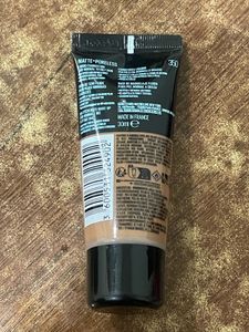 Maybelline New York Exclusive Makeup
