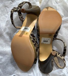 Awesome Animal Print Heels+Global Desi+Shift Dress