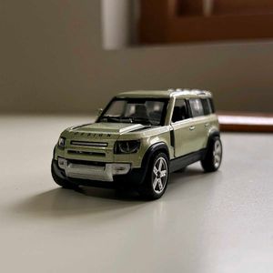 Land rover defender toycar metal