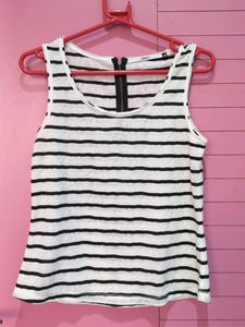 Evergreen Design Top