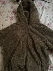 Fuzzy teddy Hoodie