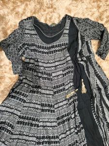 Elegant Black Printed Kurta Set
