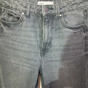 CHARCOAL BLACK JEANS