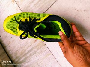 Non Marking New Shoes For Uk 8