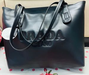 Beautiful Black Tote bag 💼 Unused