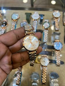 EMPORIO ARMANI WATCH FOR GIRLS
