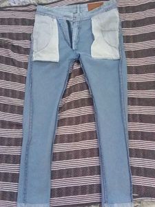 Studio Guy Light Wash Jeans
