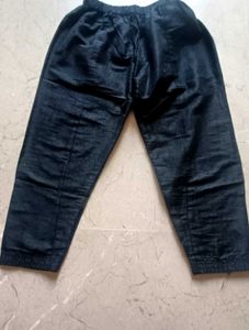 Boys' Black Embellished Kurta