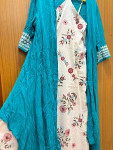 🆕 “Bombay Paisley” Floral Gown Suit