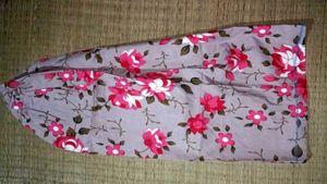 Bedsheet And 3 Pecs Pillow Cover