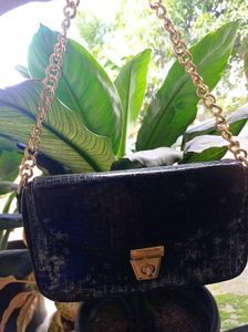 Chic Handbag For DIY
