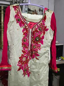 Embroidered Kurta Set