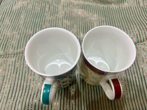 Set of 2 Decorative Coffee Mugs