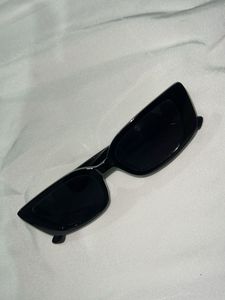 Chic Black cat eyes Sunglasses