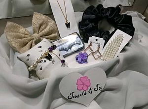 Gift Hamper For Women