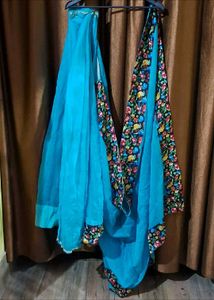 Saree Without Blouse