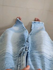 Men&#39;s Blue White Trendy Jeans