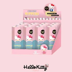 Hello Kitty hippers