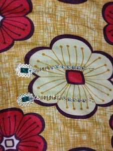 Emerald Green Kundan Necklace