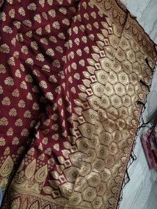 Banarasi silk Saree With Unstitched Blouse New (Maroon Color)