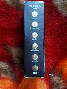 Pilgrim Matte Me Up! Lipstick Colour 12 Pink Hotne