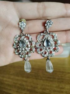 Elegant Necklace &amp; Earring Set