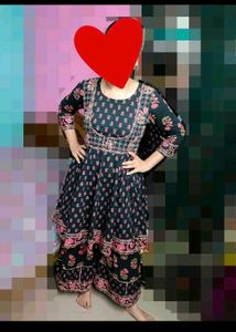 Black Printed Cotton Kurta Set With Sharara 🖤