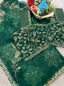 Mehndi  Special Green Saree Attached With Blouse
