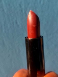 Oriflame Mini Matte Lipstick Shade Chocolate Love