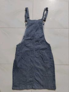 Dungaree