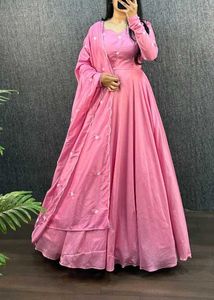 COTTON SILK GOWN