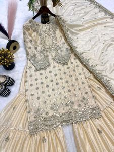 🆕️🆕️Heavy sharara set fully Stitched