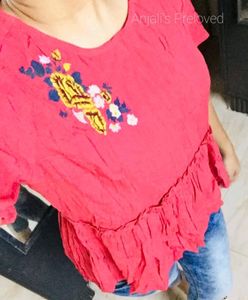Dressberry round neck peplum pink top