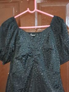 ONE PIECE WEAR (Size-S)