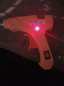 Glue Gun With Tag