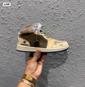 Nike Air Jordan 1 Low UNDEFEATED