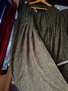 Pakistani Patiyala Suit 💚🤍