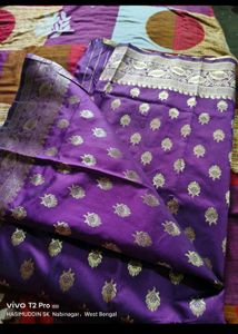 Pervas बुना हुआ कांजीवरम प्योर सिल्क साड़ी (बैंगनी