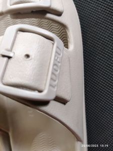 Winter Flipflops From Luofu
