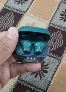 I Am Selling My Airdopes 131